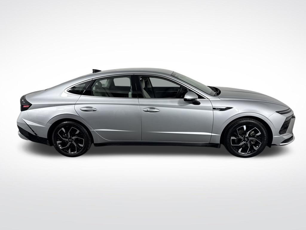 used 2024 Hyundai Sonata car, priced at $23,860