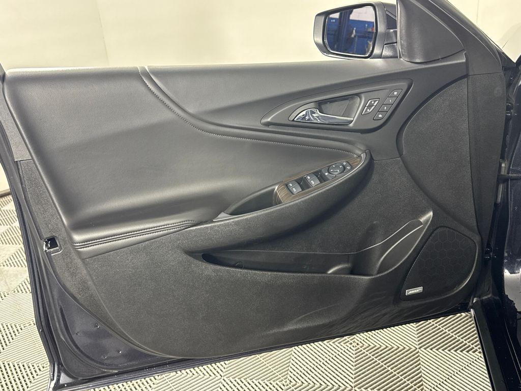 used 2022 Chevrolet Malibu car, priced at $22,035