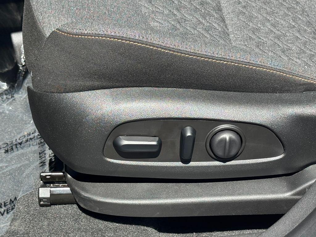 used 2024 Chevrolet Equinox car, priced at $21,978