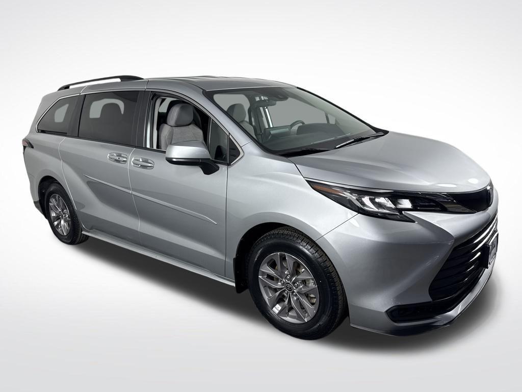 used 2023 Toyota Sienna car, priced at $37,940