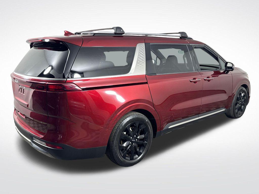 used 2023 Kia Carnival car, priced at $30,633