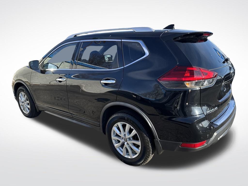 used 2020 Nissan Rogue car, priced at $13,289