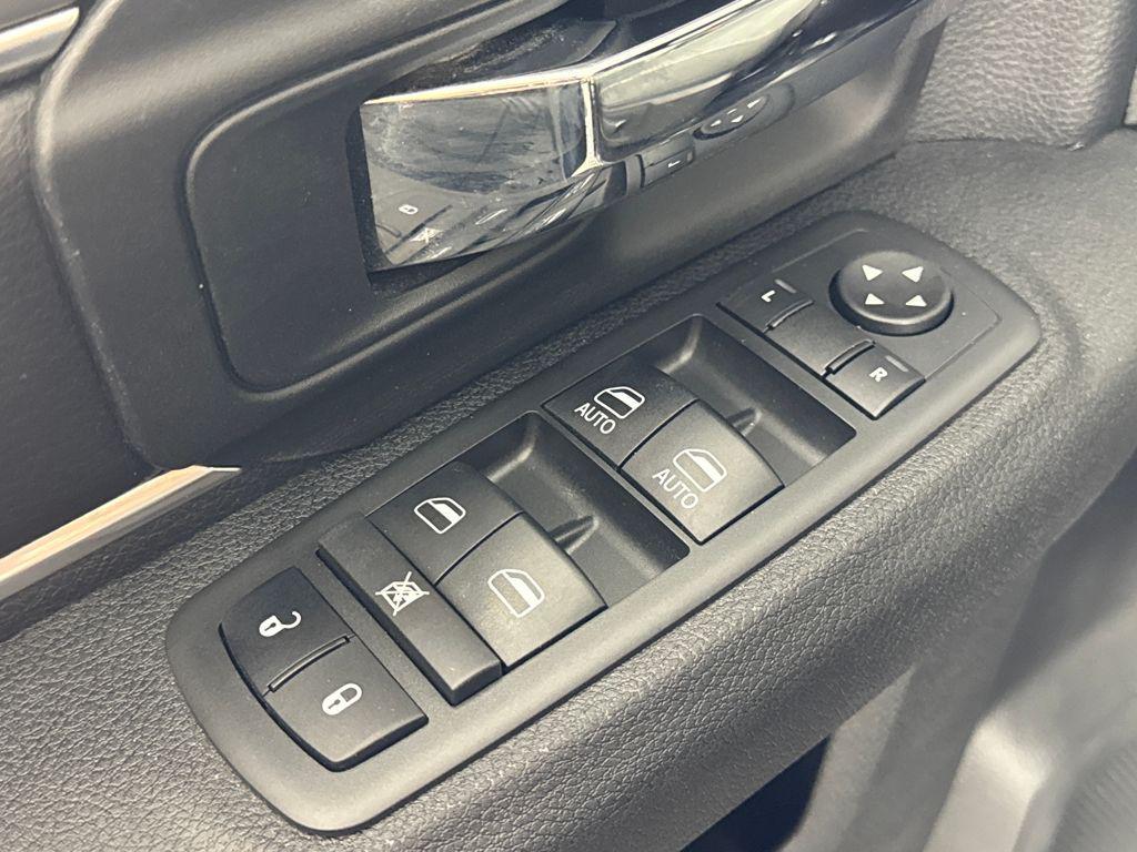 used 2021 Ram 1500 Classic car, priced at $27,798