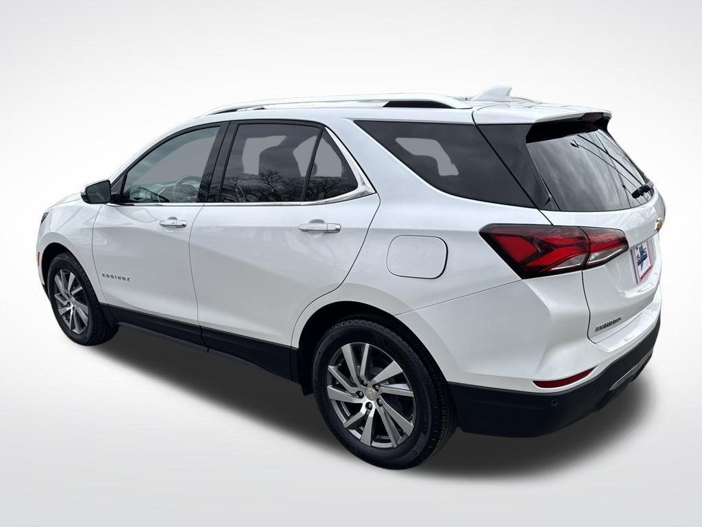 used 2022 Chevrolet Equinox car, priced at $21,547