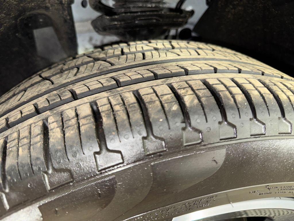 used 2025 Volkswagen Tiguan car, priced at $32,580