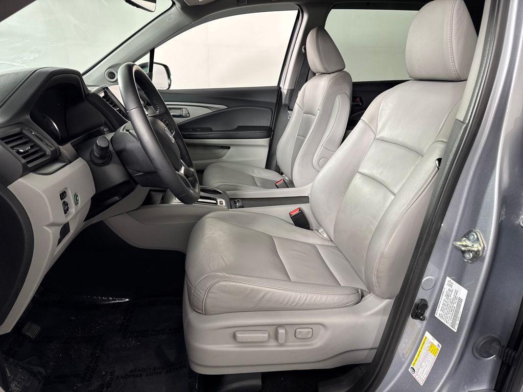 used 2020 Honda Pilot car, priced at $21,950