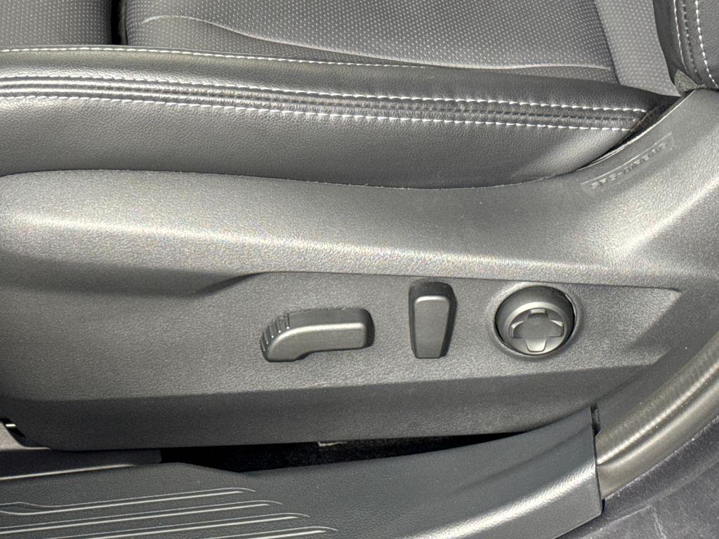 used 2025 Subaru Outback car, priced at $34,026