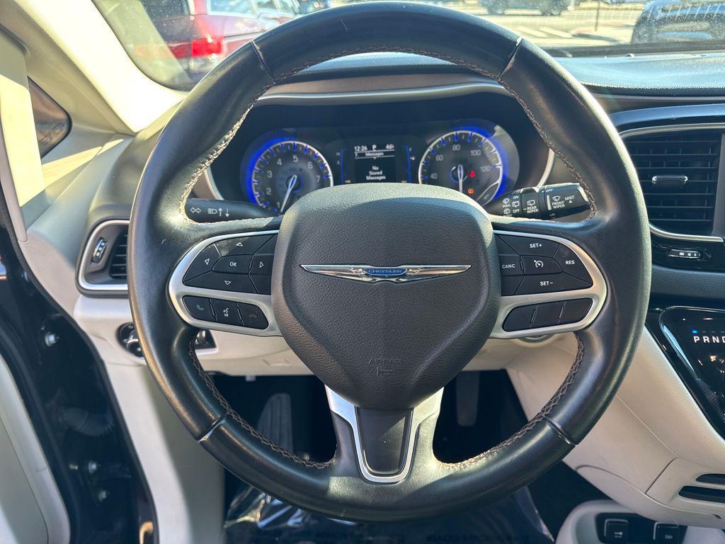 used 2018 Chrysler Pacifica car, priced at $14,678