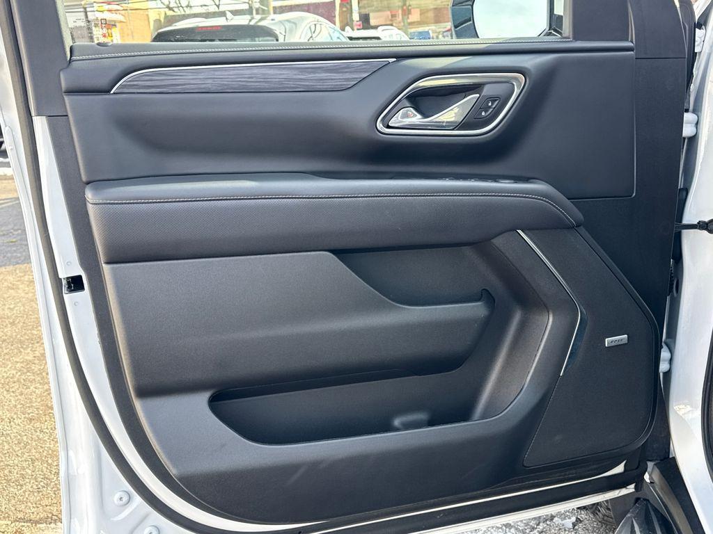 used 2023 GMC Yukon car, priced at $56,977