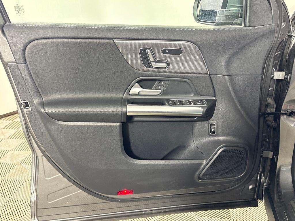 used 2021 Mercedes-Benz GLA 250 car, priced at $21,999