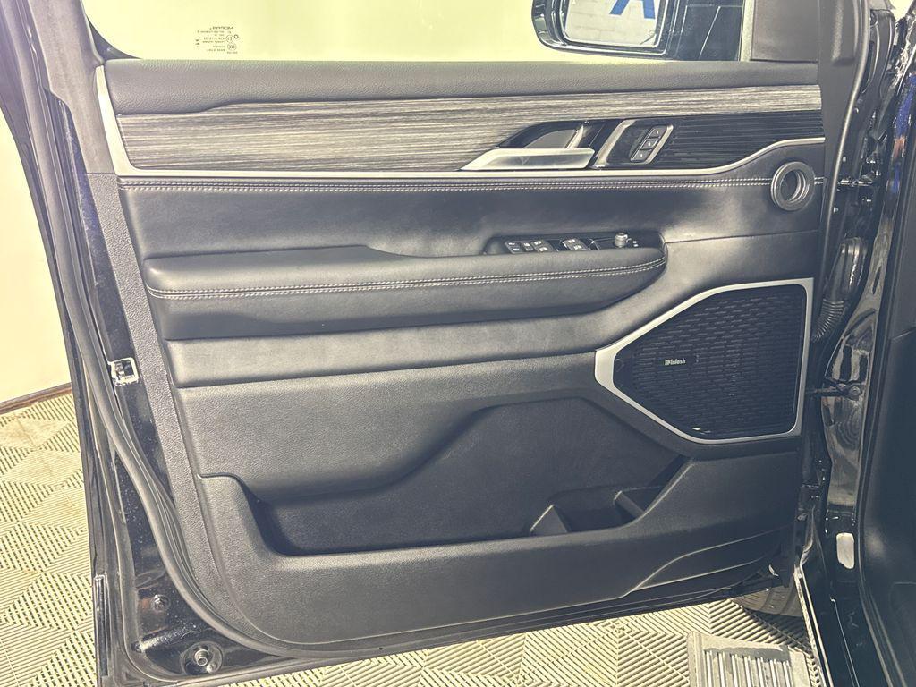 used 2024 Jeep Wagoneer L car, priced at $54,978