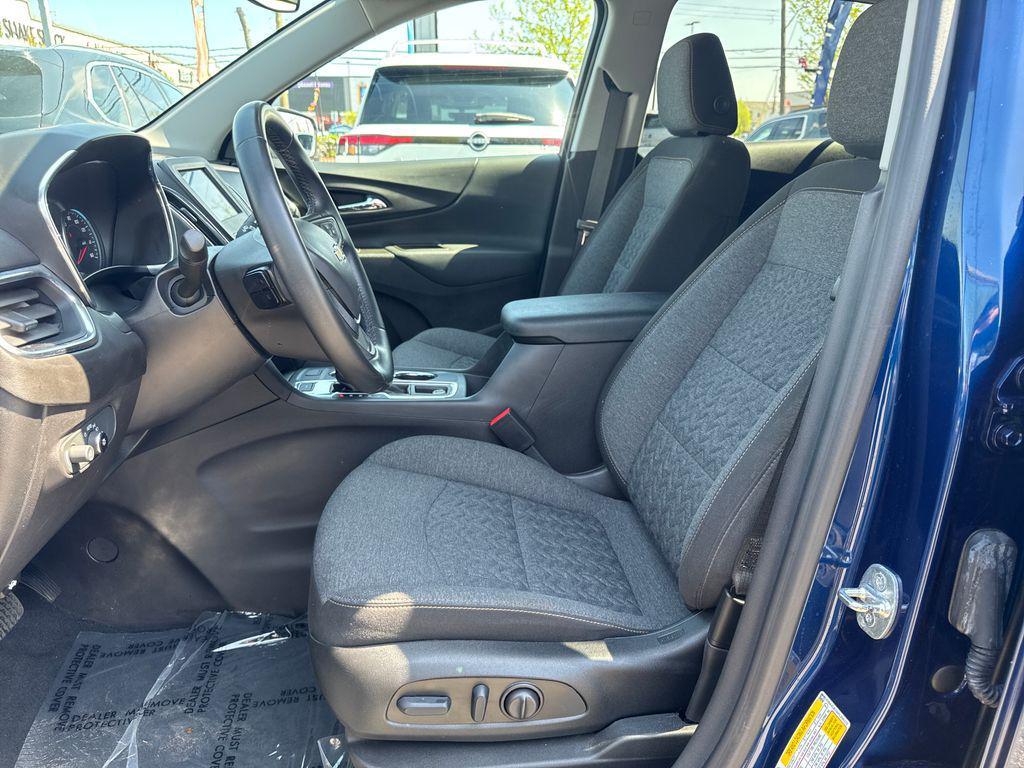 used 2023 Chevrolet Equinox car, priced at $21,358
