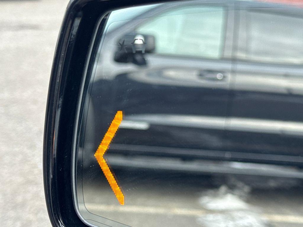 used 2020 GMC Yukon XL car, priced at $27,598