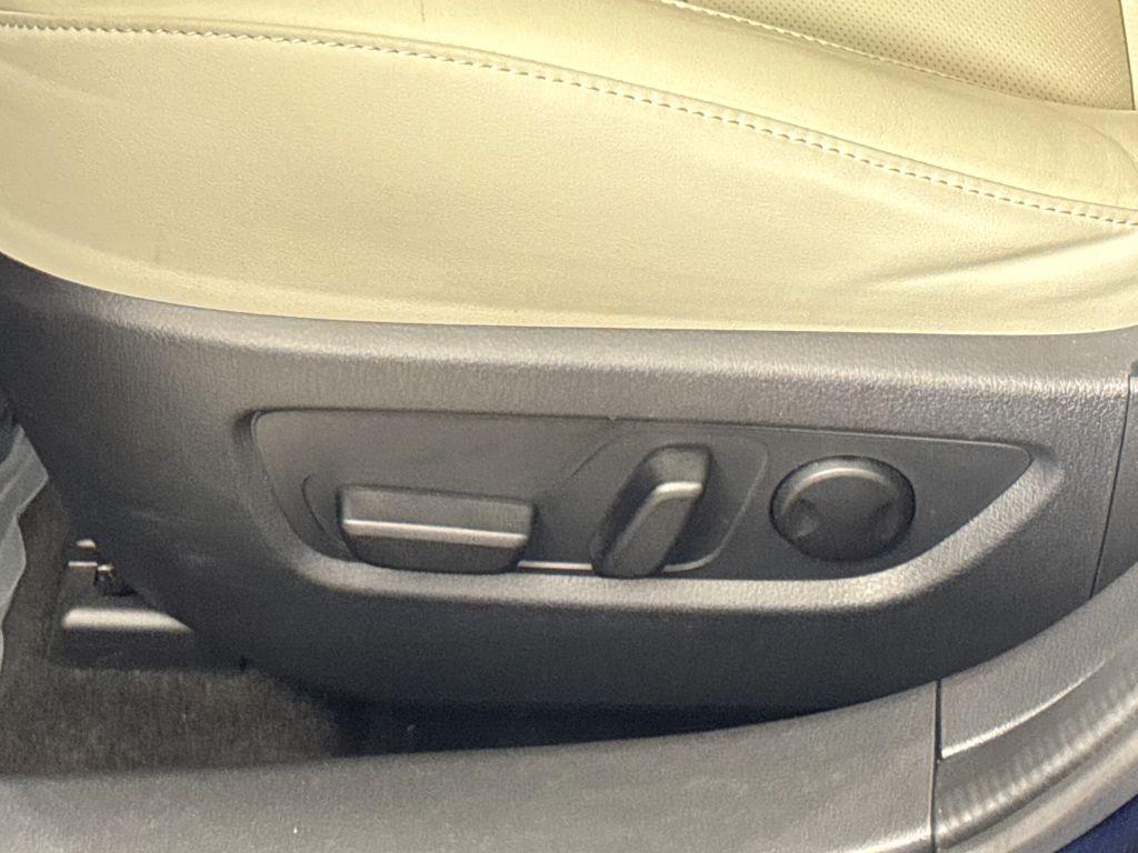 used 2023 Mazda CX-30 car, priced at $22,995