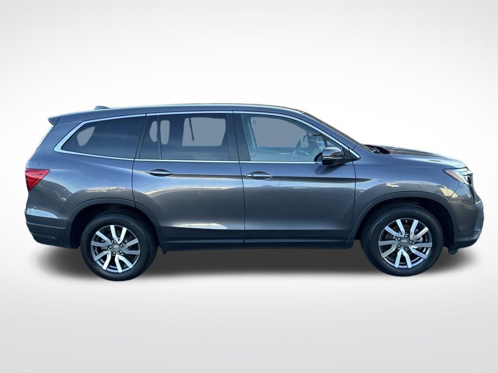 used 2022 Honda Pilot car, priced at $25,578