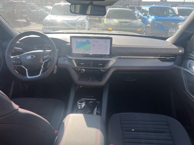 new 2025 Ford Explorer car, priced at $75,495