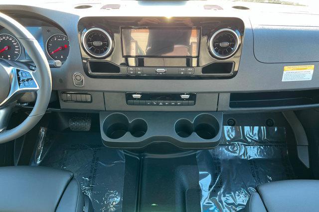 new 2026 Mercedes-Benz Sprinter 2500 car, priced at $79,390