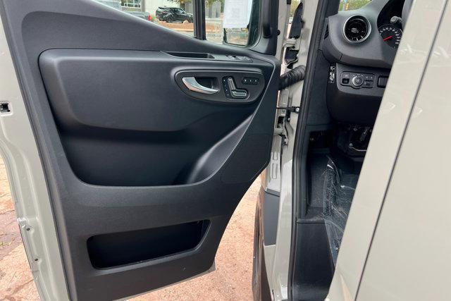 new 2025 Mercedes-Benz Sprinter 2500 car, priced at $79,031