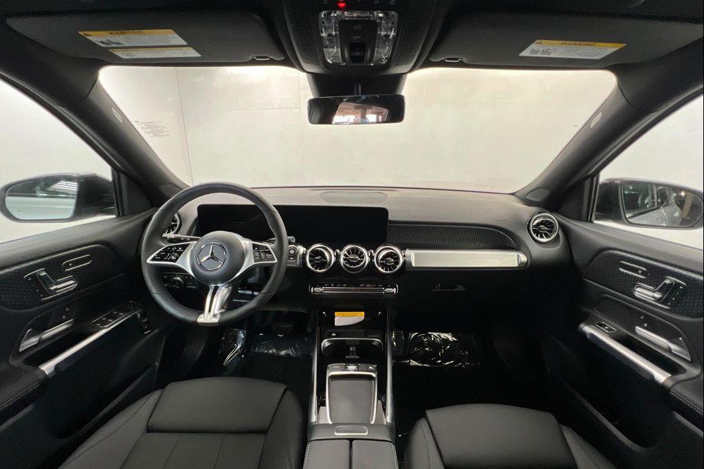 new 2026 Mercedes-Benz GLB 250 car, priced at $57,454