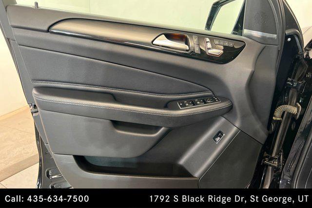 used 2019 Mercedes-Benz GLE 400 car, priced at $21,400