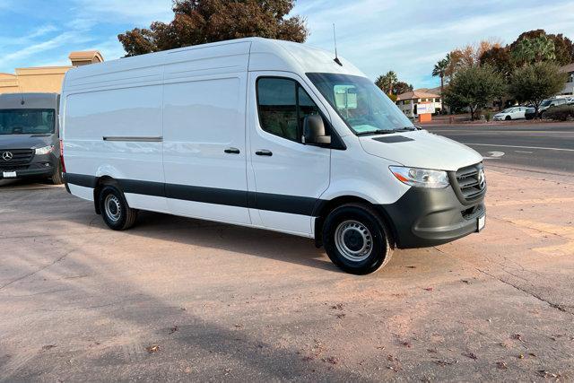 new 2026 Mercedes-Benz Sprinter 2500 car, priced at $68,653