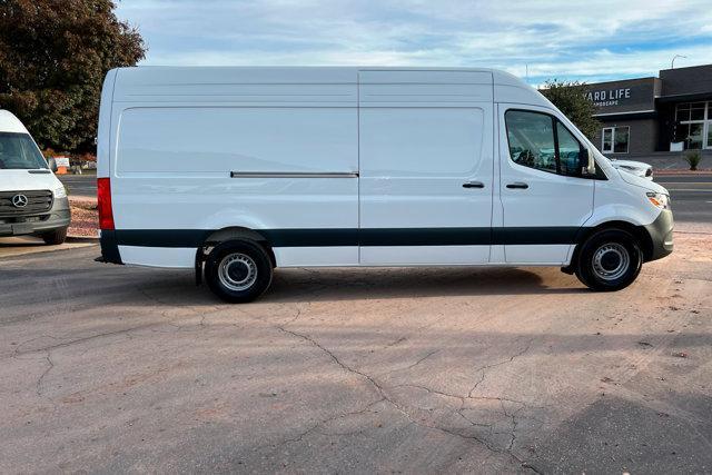 new 2026 Mercedes-Benz Sprinter 2500 car, priced at $68,653