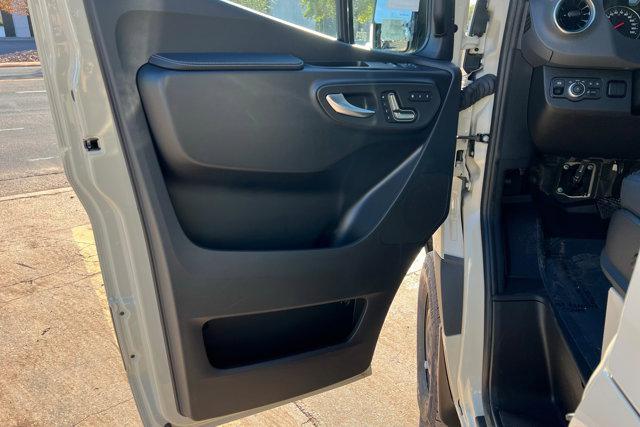 new 2026 Mercedes-Benz Sprinter 2500 car, priced at $89,765