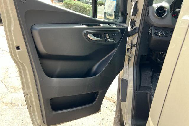 new 2025 Mercedes-Benz Sprinter 2500 car, priced at $75,665