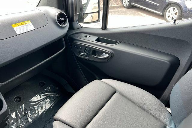 new 2025 Mercedes-Benz Sprinter 2500 car, priced at $75,665
