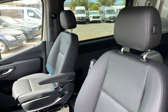 new 2025 Mercedes-Benz Sprinter 2500 car, priced at $75,665