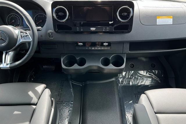 new 2025 Mercedes-Benz Sprinter 2500 car, priced at $75,665