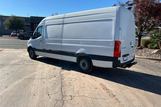 new 2026 Mercedes-Benz Sprinter 2500 car, priced at $68,653