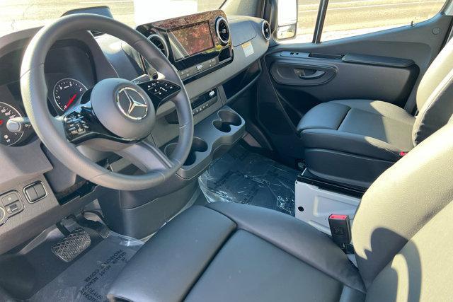 new 2026 Mercedes-Benz Sprinter 2500 car, priced at $68,653