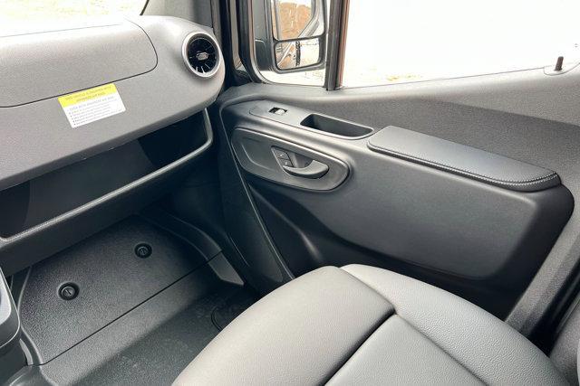 new 2025 Mercedes-Benz Sprinter 2500 car, priced at $81,381