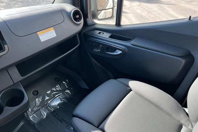 new 2026 Mercedes-Benz Sprinter 2500 car, priced at $90,531