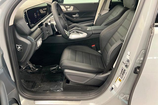 new 2026 Mercedes-Benz GLS 450 car, priced at $106,119