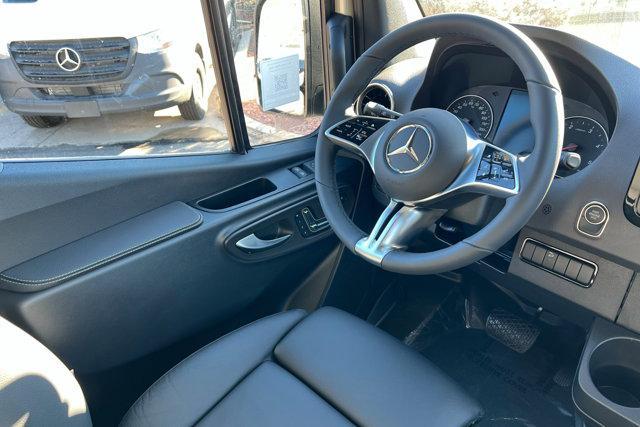 new 2025 Mercedes-Benz Sprinter 2500 car, priced at $90,688