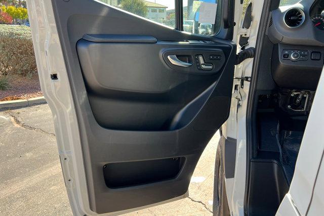 new 2026 Mercedes-Benz Sprinter 2500 car, priced at $90,531
