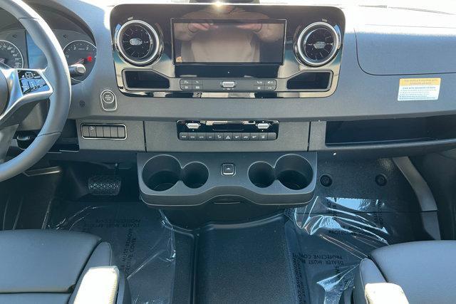 new 2026 Mercedes-Benz Sprinter 2500 car, priced at $89,765