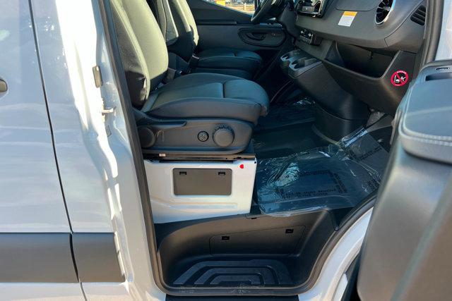 new 2026 Mercedes-Benz Sprinter 2500 car, priced at $68,404