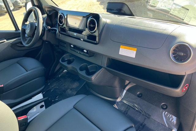 new 2026 Mercedes-Benz Sprinter 2500 car, priced at $65,585