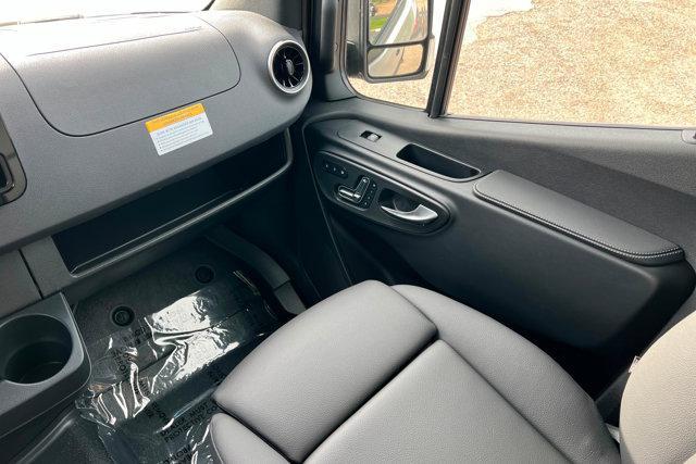 new 2026 Mercedes-Benz Sprinter 2500 car, priced at $85,936