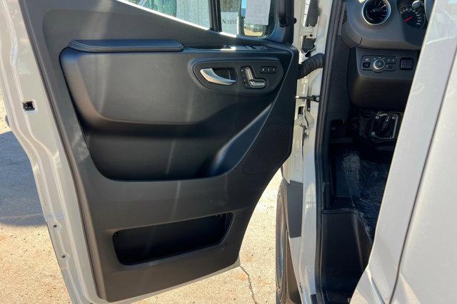 new 2026 Mercedes-Benz Sprinter 2500 car, priced at $83,520