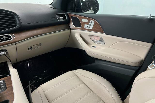 new 2026 Mercedes-Benz GLE 450 car, priced at $81,279