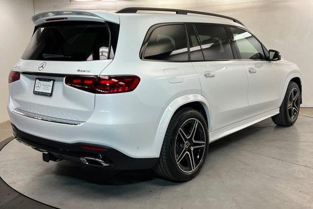 new 2026 Mercedes-Benz GLS 450 car, priced at $107,044