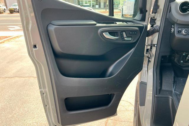 new 2026 Mercedes-Benz Sprinter 2500 car, priced at $86,357