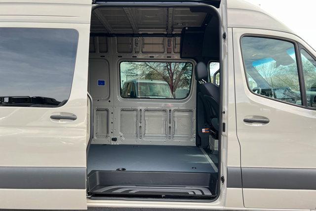 new 2026 Mercedes-Benz Sprinter 2500 car, priced at $86,357