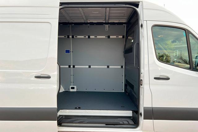 new 2026 Mercedes-Benz Sprinter 2500 car, priced at $63,424