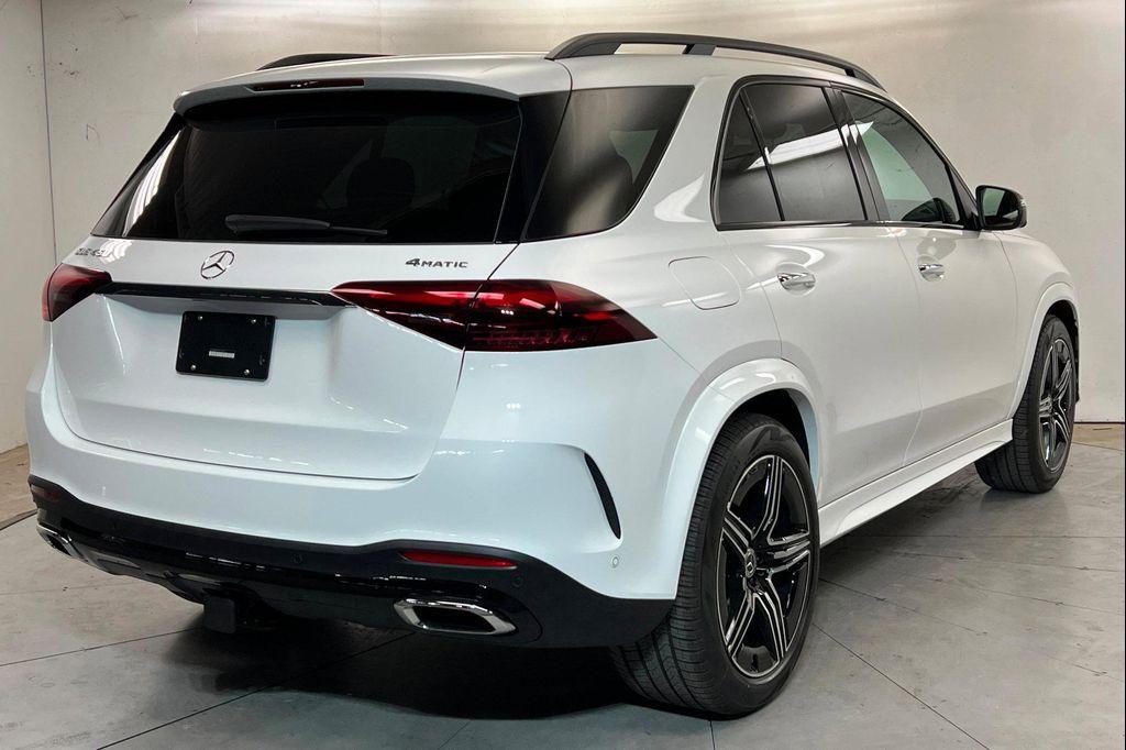 new 2026 Mercedes-Benz GLE 450 car, priced at $84,664