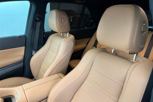 new 2026 Mercedes-Benz GLE 450 car, priced at $87,764
